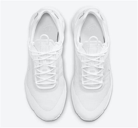 nike react live triple white